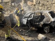 Vehicle calcinat a Montmaneu: incendi espectacular a tocar de l’N-II mobilitza els Bombers
