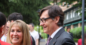 Illa, a Junts: “Molta fressa i poca endreça: A Catalunya se la defensa amb fets, no amb gesticulacions”